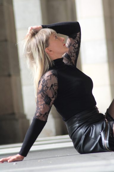 Simone